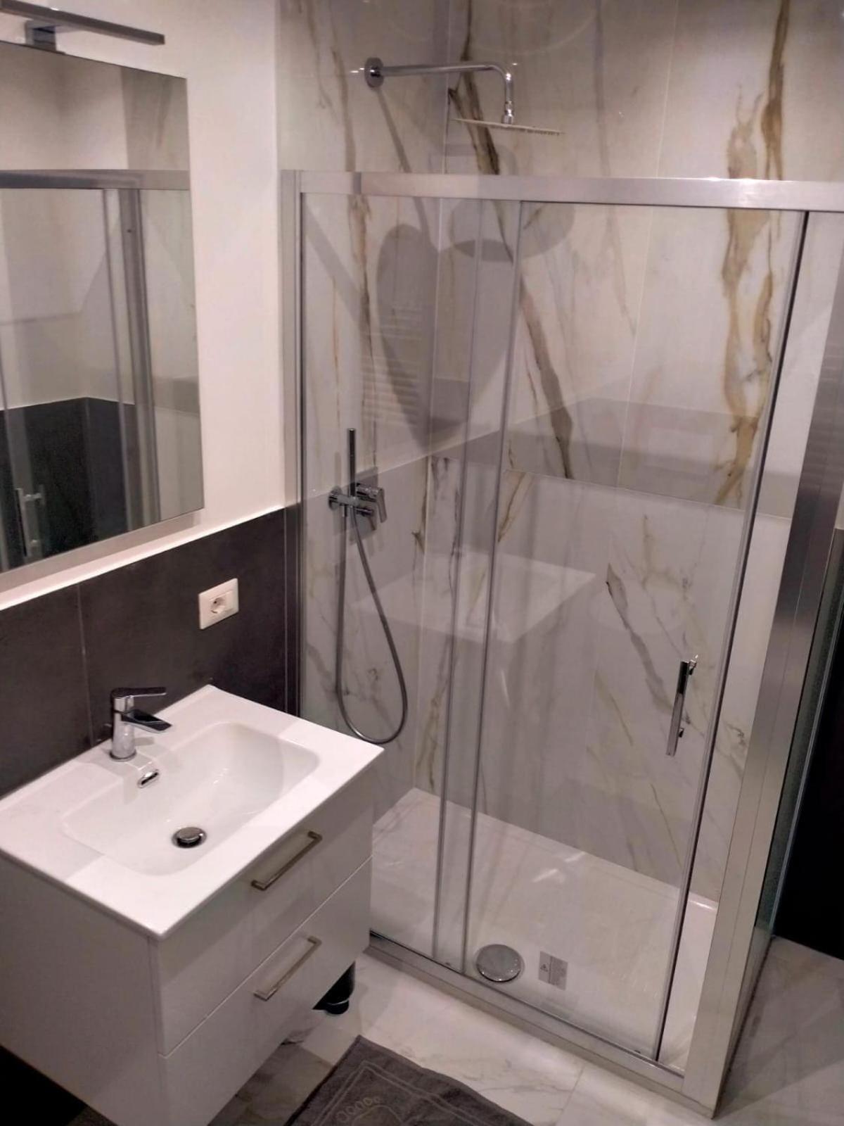 Appartement Bright House Near Basilica Of Saint Paul, Metro B *